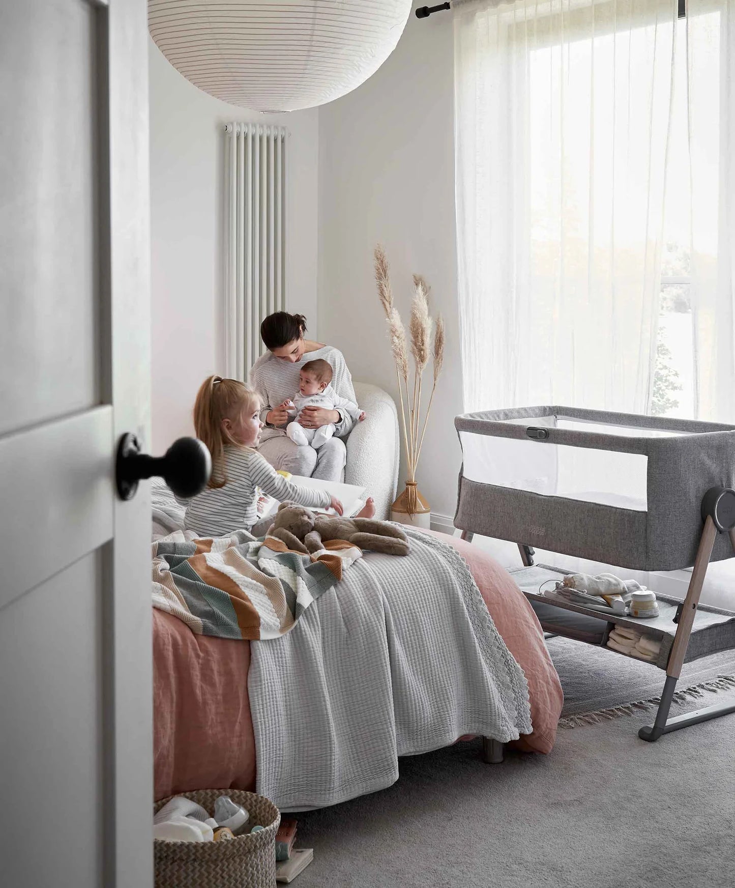 Mamas & Papas Lua Bedside Crib
