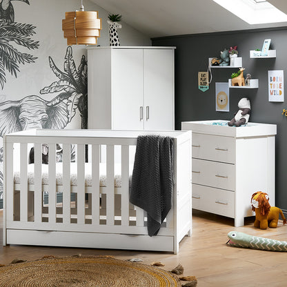 Obaby 4 in 1 Nika 3 Piece Nursery Room Set + Under Drawer