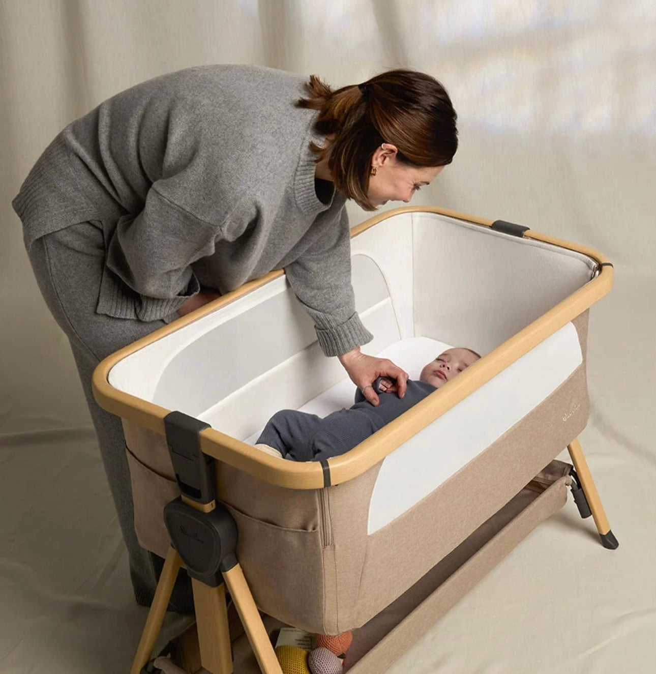 Silvercross Lunar Crib