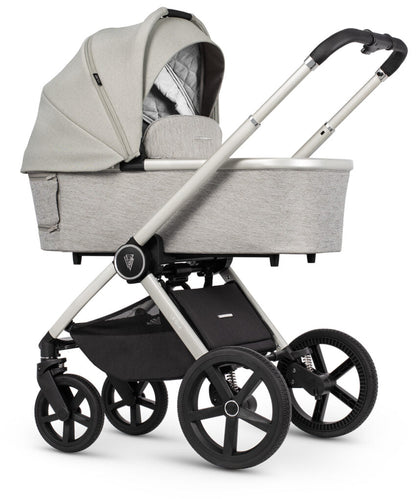 Venicci Upline Pram 3 in 1 + Base - The Complete Travel System Bundle