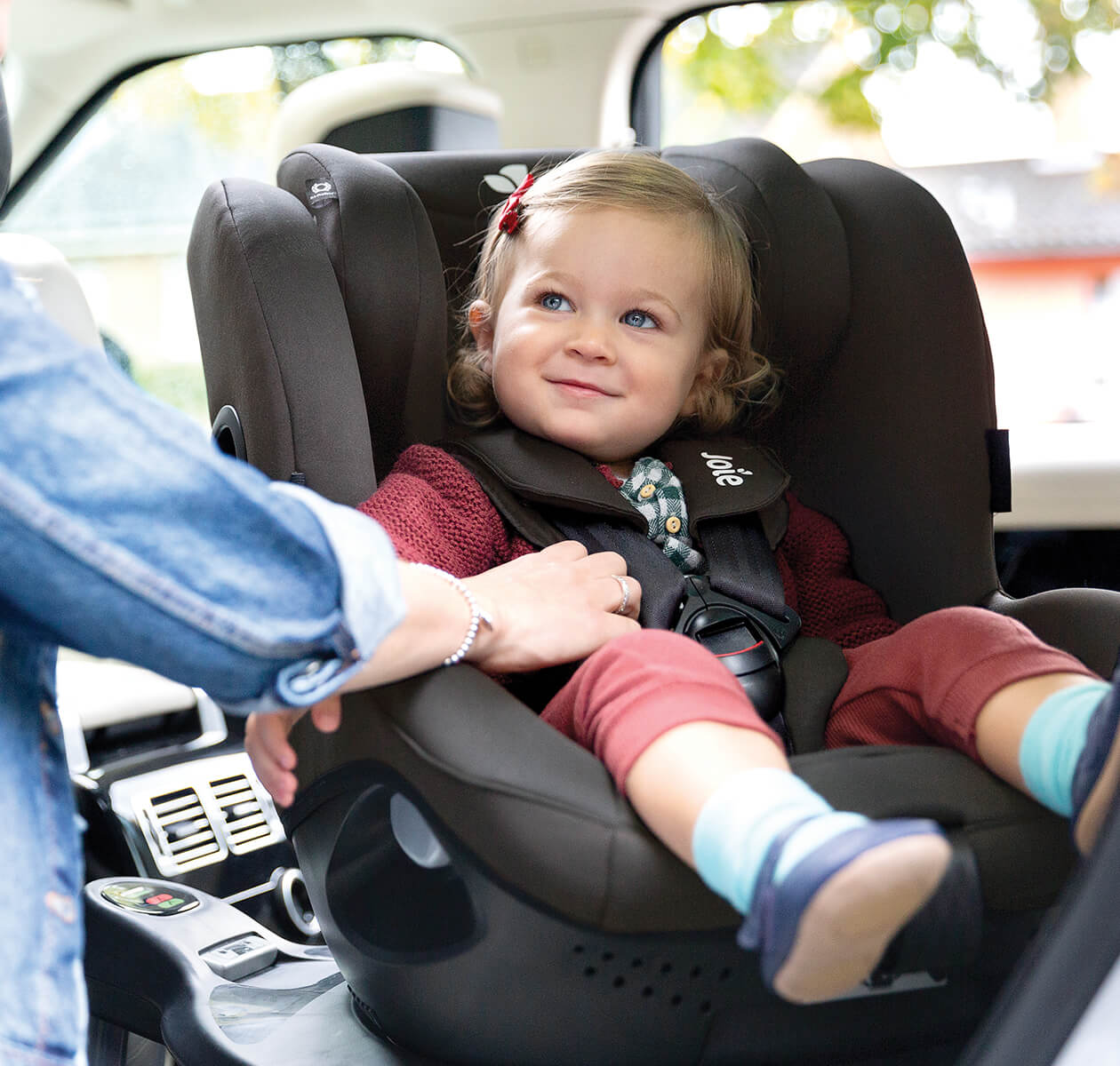 Joie i-Spin 360 i-Size Spinning Car Seat