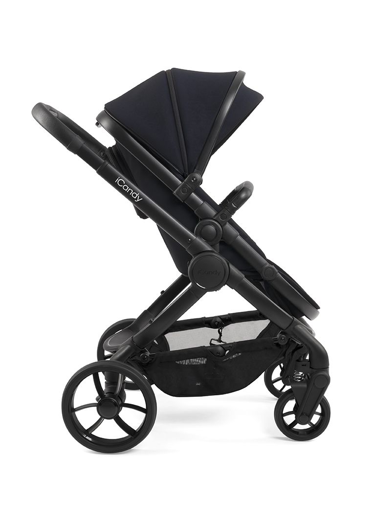 iCandy Peach 7 Complete Pushchair Bundle - Black Edition